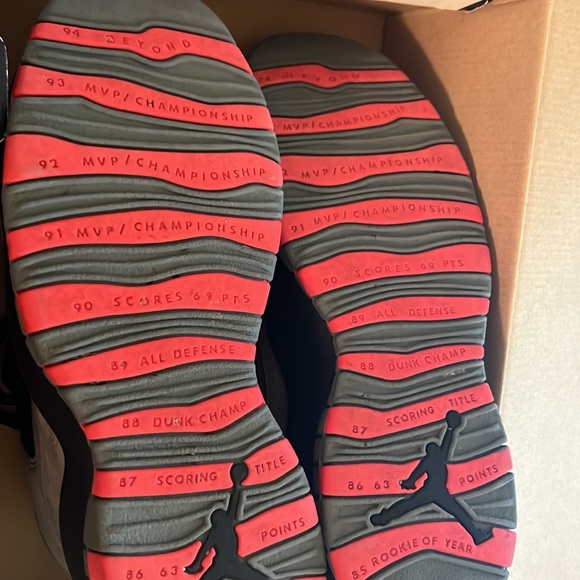 Jordan 10 Retro Cool Grey - Picture 5 of 7